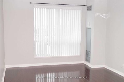 Photo 7 at 2315 - 1 Lee Centre Drive, Woburn, Toronto