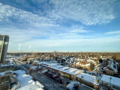 Photo 15 at 1009 - 5101 Dundas Street W, City Centre West, Toronto