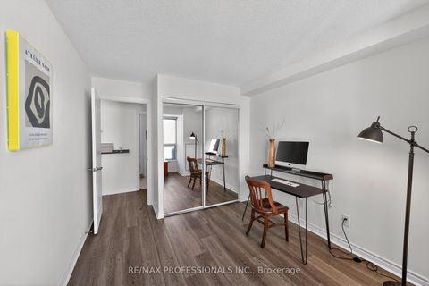 Photo 27 at 812 - 2111 Lakeshore Boulevard W, Mimico, Toronto