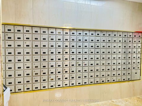 Photo 4 at 909 - 1950 Kennedy Road, Dorset Park, Toronto