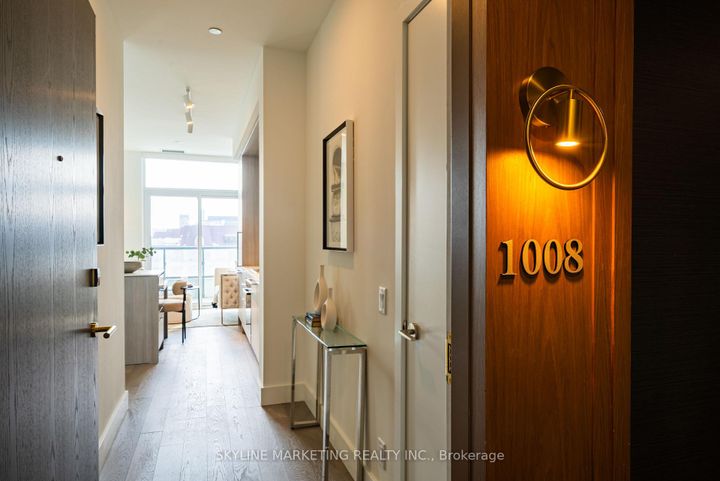 Photo 0 at 1008 - 6 Greenbriar Road, Bayview Village, Toronto