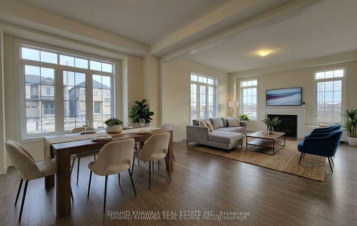 Photo 5 at 322 Valleyway Drive, Credit Valley, Brampton