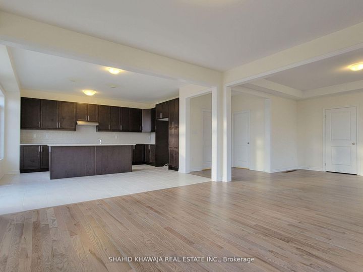 Photo 12 at 322 Valleyway Drive, Credit Valley, Brampton