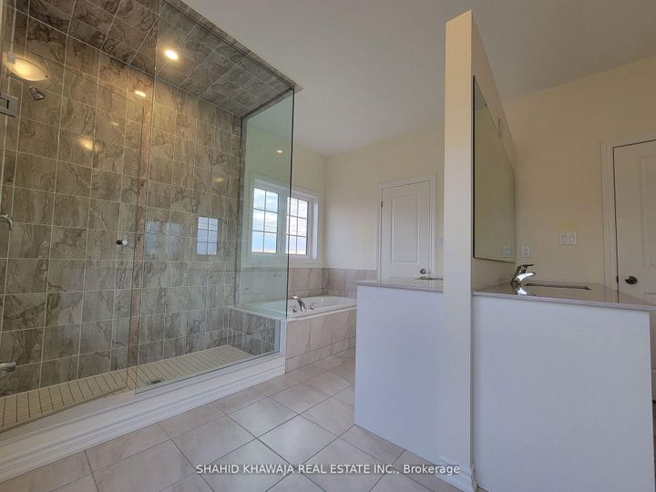 Photo 26 at 322 Valleyway Drive, Credit Valley, Brampton