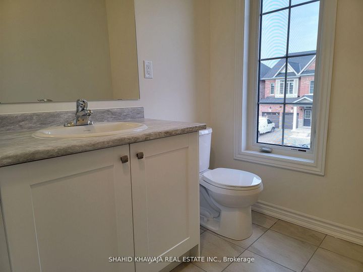 Photo 35 at 322 Valleyway Drive, Credit Valley, Brampton