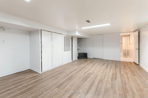 Photo 34 at 4 Irene Avenue, Junction, Toronto