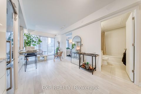 Photo 10 at 911 - 501 Yonge Street, Yonge Corridor, Toronto