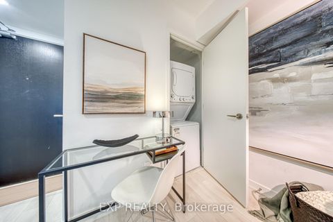 Photo 24 at 911 - 501 Yonge Street, Yonge Corridor, Toronto