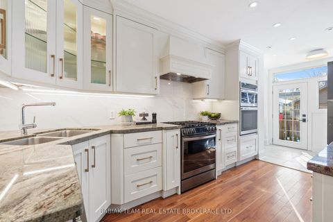 Photo 12 at 532 Windermere Avenue, Bloor West Village, Toronto