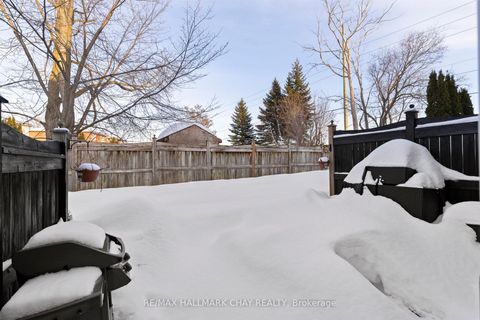 Photo 28 at 38 - 430 MAPLEVIEW Drive E, Painswick South, Barrie