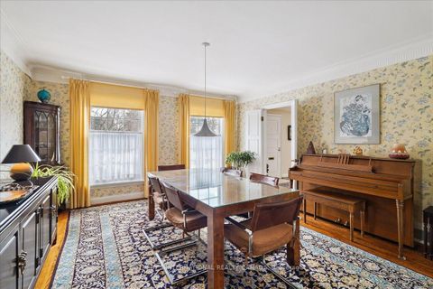 Photo 8 at 5 Moorehill Drive, Leaside, Toronto