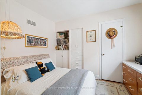 Photo 20 at 5 Moorehill Drive, Leaside, Toronto