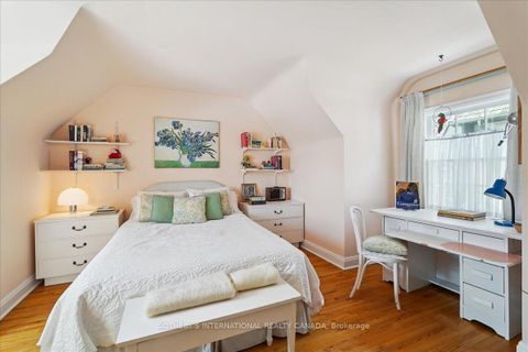 Photo 21 at 5 Moorehill Drive, Leaside, Toronto