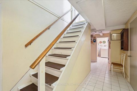 Photo 27 at 5 Moorehill Drive, Leaside, Toronto