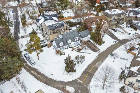 Photo 33 at 5 Moorehill Drive, Leaside, Toronto