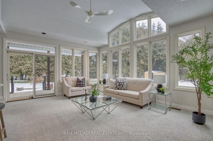 Photo 14 at 521 Vanessa Crescent, Lorne Park, Mississauga