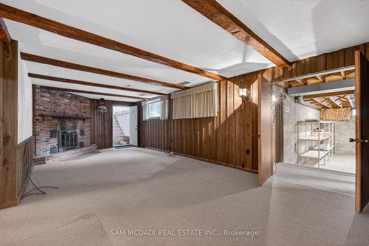 Photo 31 at 521 Vanessa Crescent, Lorne Park, Mississauga