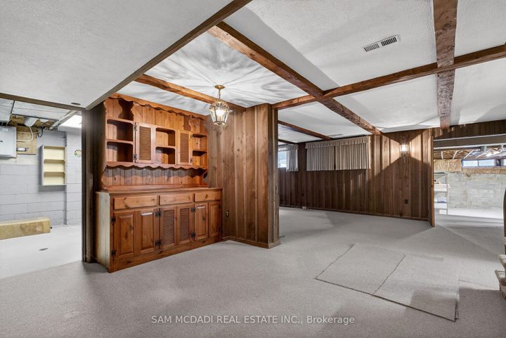 Photo 32 at 521 Vanessa Crescent, Lorne Park, Mississauga