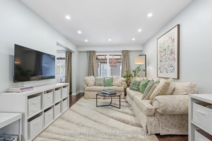 Photo 8 at 158 Patterson Street, Leslie Valley, Newmarket