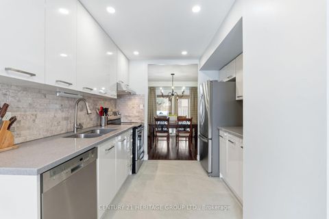 Photo 12 at 158 Patterson Street, Leslie Valley, Newmarket