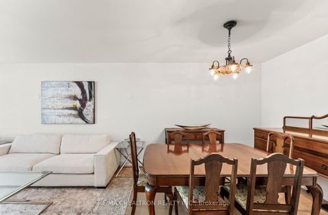 Photo 13 at 92 Elise Terrace, Newtonbrook West, Toronto