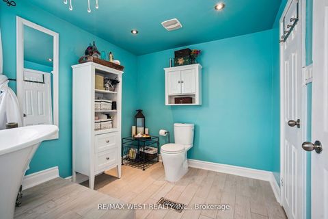 Photo 10 at 30 Quiet Heights Lane, Historic Lakeshore Communities, Georgina