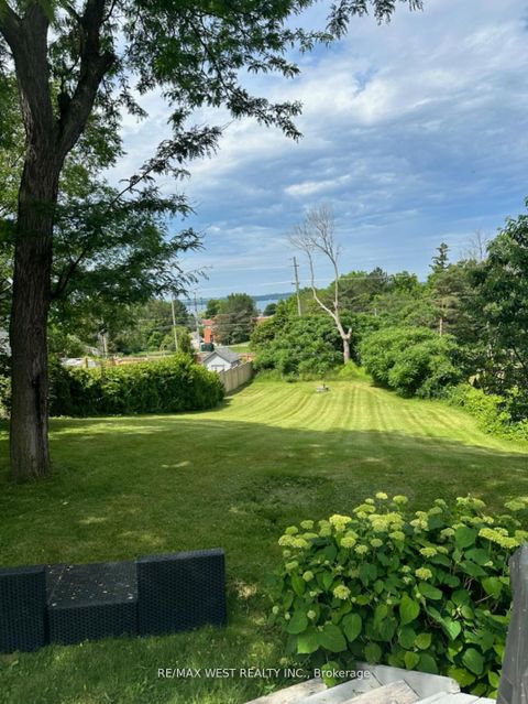 Photo 19 at 30 Quiet Heights Lane, Historic Lakeshore Communities, Georgina