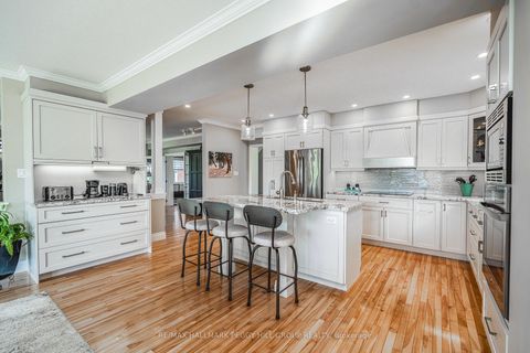 Photo 6 at 150 Collingwood Street, Codrington, Barrie