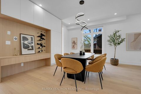 Photo 10 at 28 Ternhill Crescent, Don Mills, Toronto