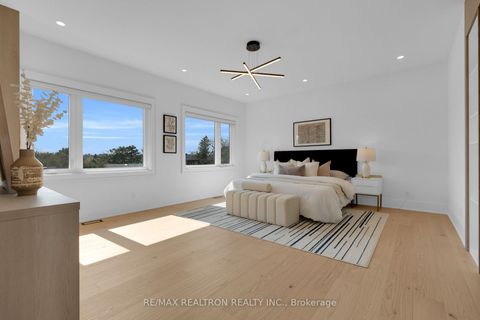 Photo 22 at 28 Ternhill Crescent, Don Mills, Toronto