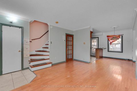 Photo 8 at 57 - 740 Kennedy Road, Ionview, Toronto