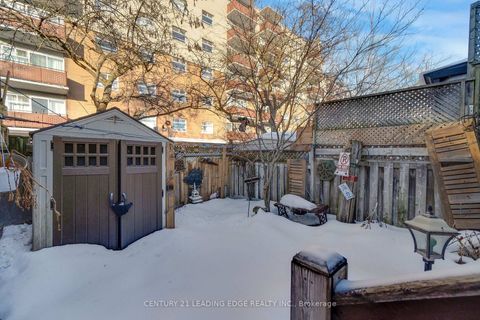 Photo 31 at 57 - 740 Kennedy Road, Ionview, Toronto