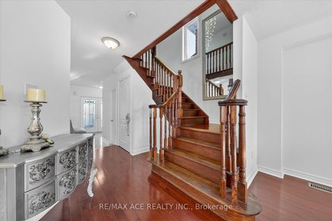 Photo 7 at 53 Quietbrook Crescent, Rouge E11, Toronto