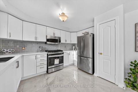 Photo 14 at 53 Quietbrook Crescent, Rouge E11, Toronto