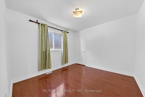 Photo 21 at 53 Quietbrook Crescent, Rouge E11, Toronto
