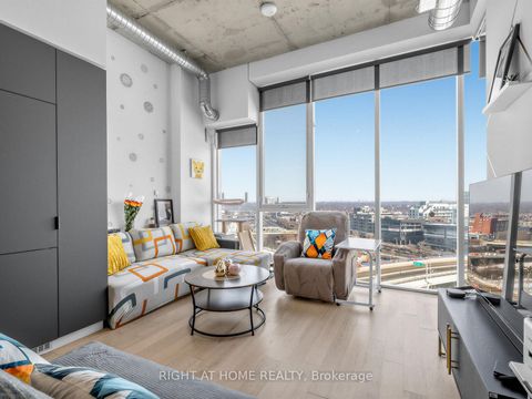 Photo 5 at 1210 - 170 Bayview Avenue, Waterfront Communities C8, Toronto