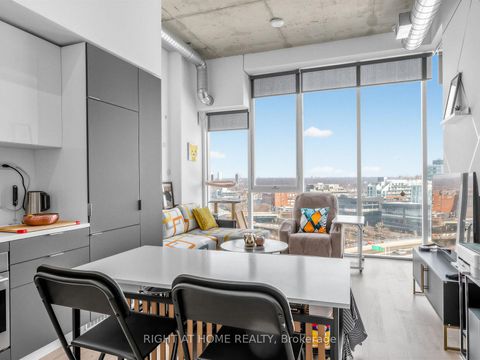 Photo 12 at 1210 - 170 Bayview Avenue, Waterfront Communities C8, Toronto