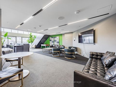 Photo 27 at 1210 - 170 Bayview Avenue, Waterfront Communities C8, Toronto