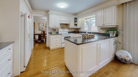 Photo 13 at 6 Centurion Court, Steeles, Toronto
