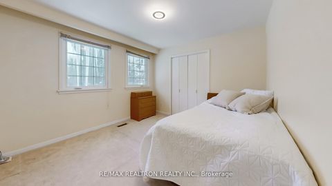 Photo 23 at 6 Centurion Court, Steeles, Toronto