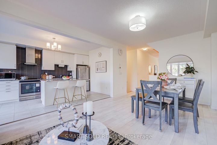 Photo 16 at 28 Avonmore Trail, Patterson, Vaughan