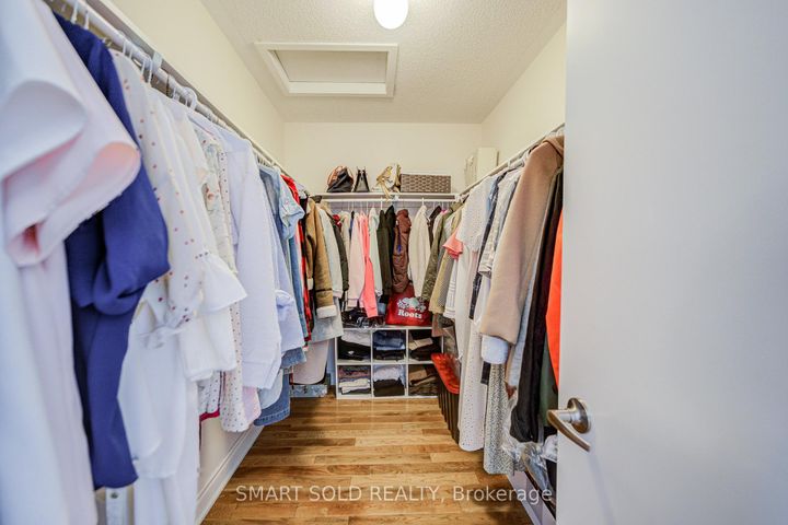 Photo 26 at 28 Avonmore Trail, Patterson, Vaughan