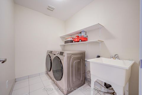 Photo 36 at 28 Avonmore Trail, Patterson, Vaughan