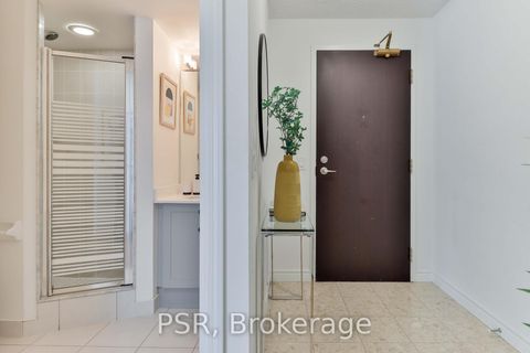 Photo 1 at 1602 - 30 Grand Trunk Crescent, Waterfront Communities C1, Toronto