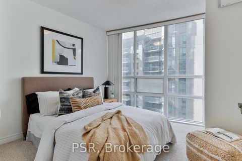 Photo 21 at 1602 - 30 Grand Trunk Crescent, Waterfront Communities C1, Toronto