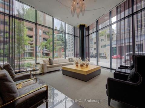 Photo 1 at 1802 - 32 Davenport Road, Annex, Toronto