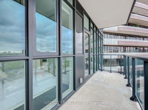 Photo 14 at 1802 - 32 Davenport Road, Annex, Toronto