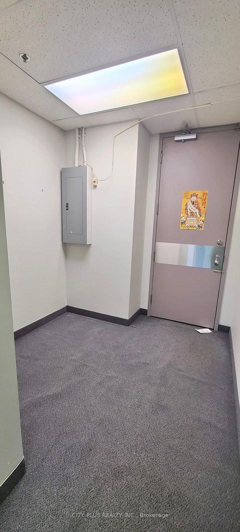 Photo 9 at LPH 11 & 12 - 885 Progress Avenue, Woburn, Toronto