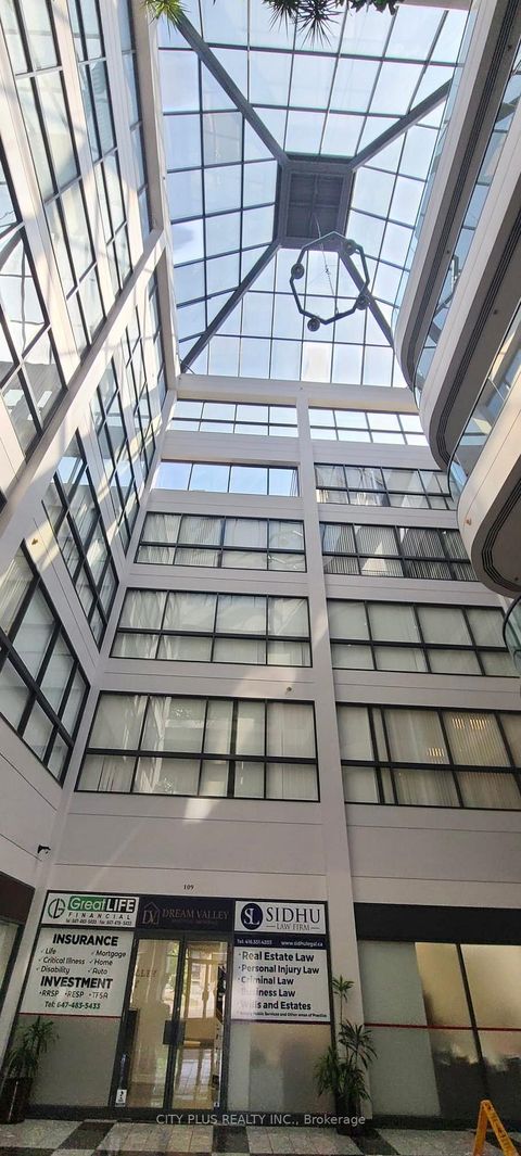 Photo 11 at LPH 11 & 12 - 885 Progress Avenue, Woburn, Toronto