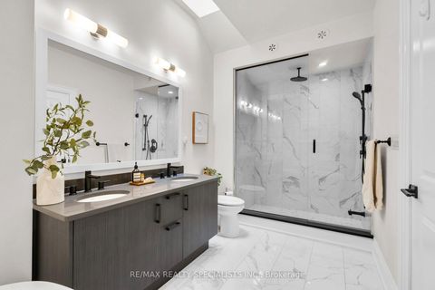 Photo 27 at 71 - 71 Elder Avenue, Long Branch, Toronto